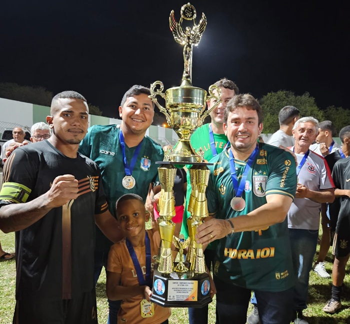 Campeonato da Cidade: Corinthians do Frei Damião conquista título e Prefeitura premia finalistas