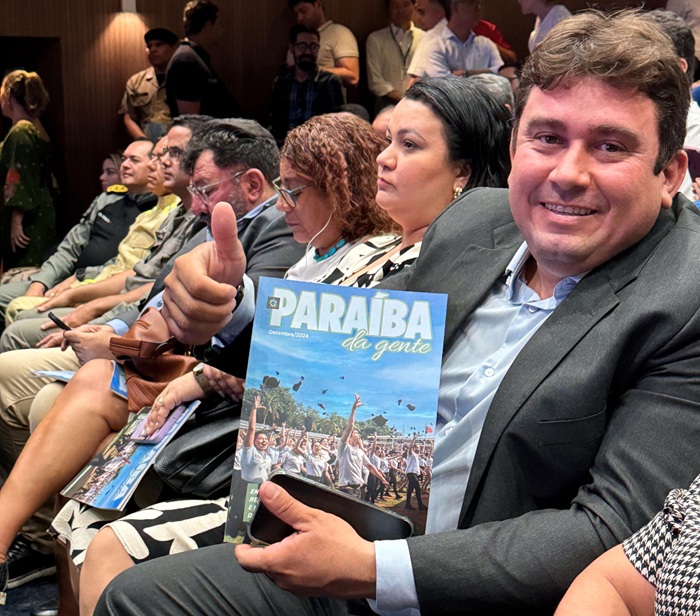 Prefeito Helder Carvalho participa de evento em que João Azevêdo prestou contas das ações do governo referentes a 2024