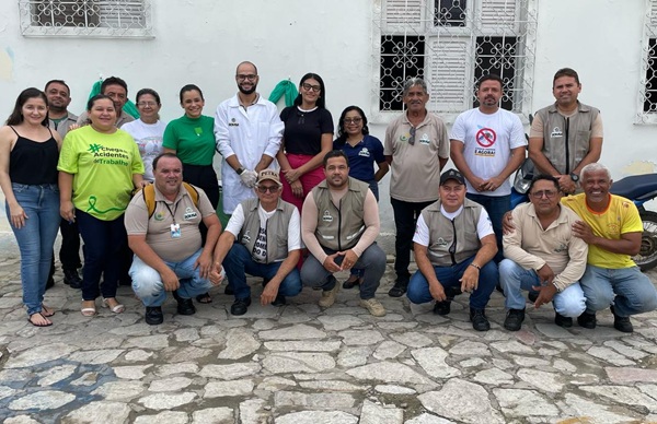 Departamento de Vigilância em Saúde de Sousa realiza ação em alusão ao Abril Verde, mês de conscientização sobre a saúde e segurança no trabalho