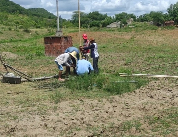 Prefeitura de Sousa realiza manutenção de bombas de sistemas de abastecimentos d'água 