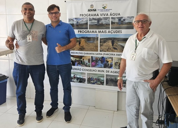 Para debater sobre parcerias, secretário de Agricultura e Meio Ambiente de Sousa se reúne com integrantes da EMPAER