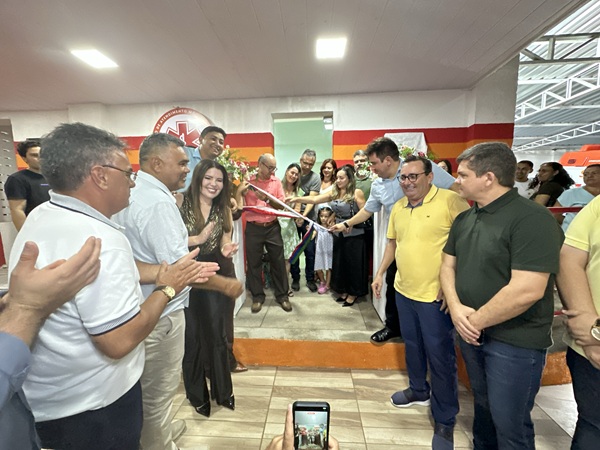 Prefeitura de Sousa entrega Base Descentralizada do SAMU e ambulância 0KM, em São Gonçalo