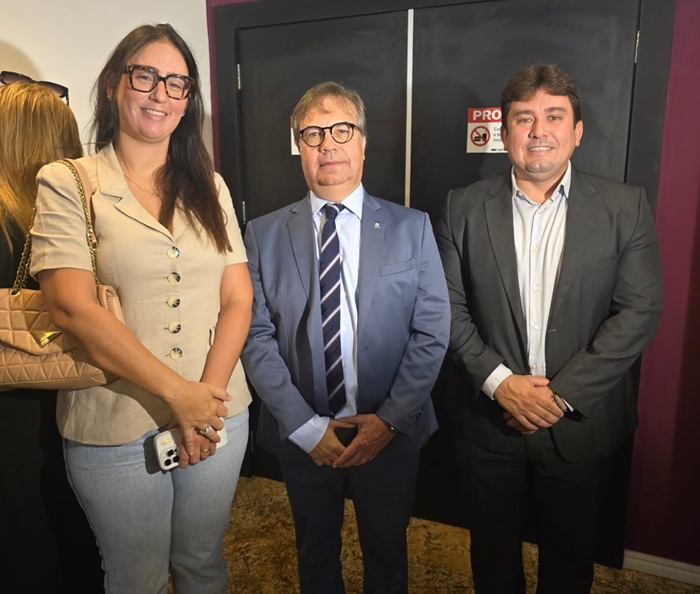 Prefeito de Sousa, Helder Carvalho, participa de encontro sobre 'Mandato Eficiente e Transparente' realizado pelo TCE-PB