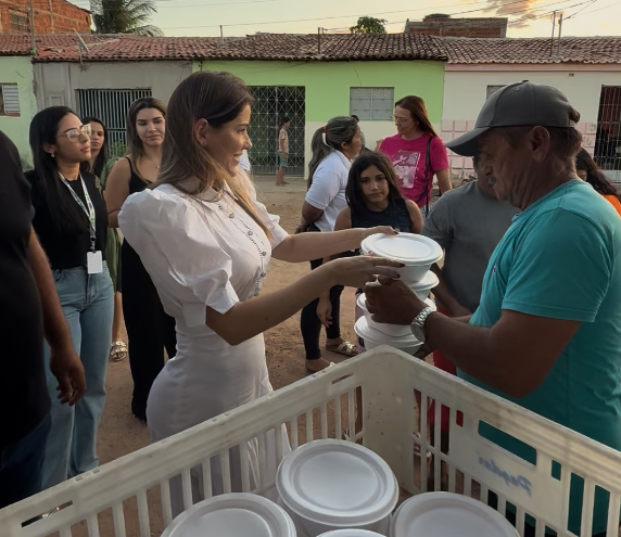 Prefeitura de Sousa intensifica entrega de jantares através do Programa Terceira Refeição