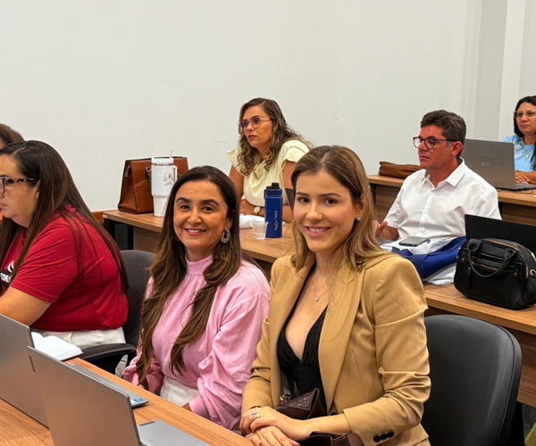 Sousa sedia encontro de Secretários de Assistência Social e Diretores Financeiros do Sertão