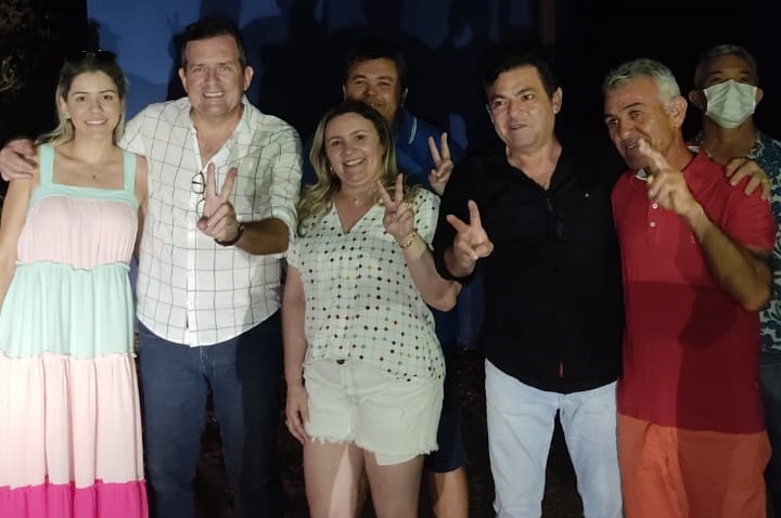 Prefeitura entrega serviço de abastecimento d’água na Comunidade Várzea da Novena 