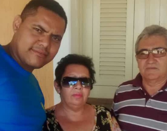 Prefeito Fábio Tyrone emite Nota de Pesar pelo falecimento da senhora Neusa Oliveira, esposa do vereador Assis Estrela