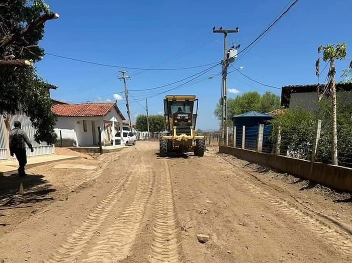 Em Sousa, vias da Comunidade Massapê dos Dias estão sendo preparadas para receberem pavimentação