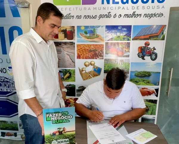 Prefeitura de Sousa intensifica ações do Programa Fazer Negócio ao oferecer empréstimos sem juros aos microempreendedores	