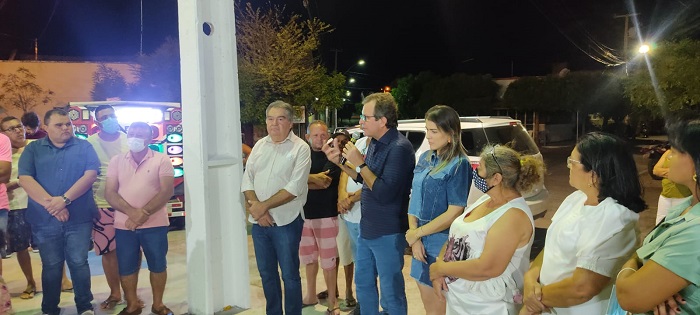 Prefeitura de Sousa inaugura praça de alimentação no bairro Guanabara 