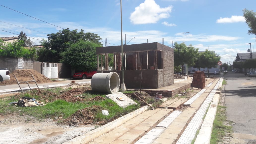 Em Sousa, Gestão Municipal inaugura obra de construção de Praça no centro da cidade 