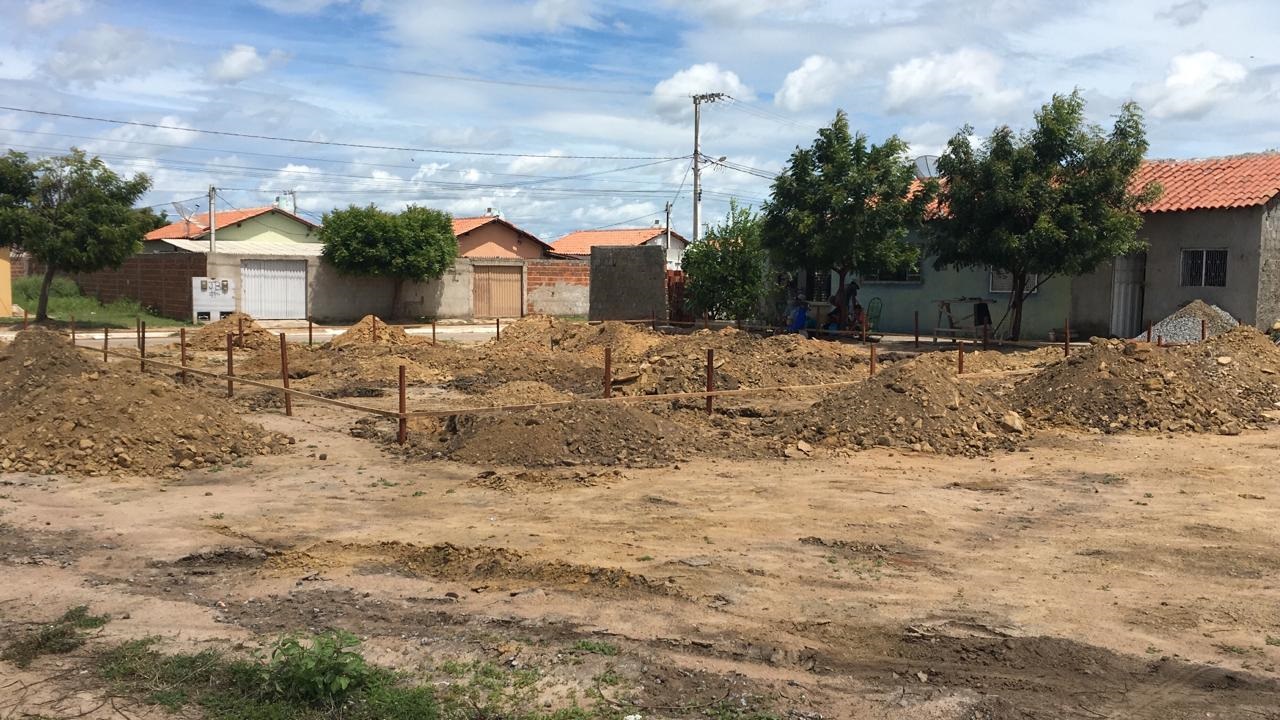 Prefeitura prepara terreno para construção de UBS que vai atender os Residenciais Silvana Braga I e II